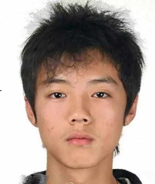 男明星网红吃面条图片,男明星网红的美食诱惑瞬间