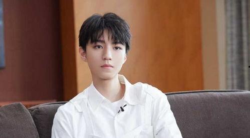 今日吃瓜王俊凯,娱乐圈风云再起，吃瓜群众热议不断