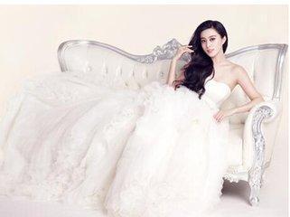 马来西亚明星网红结婚,甜蜜瞬间全网热议