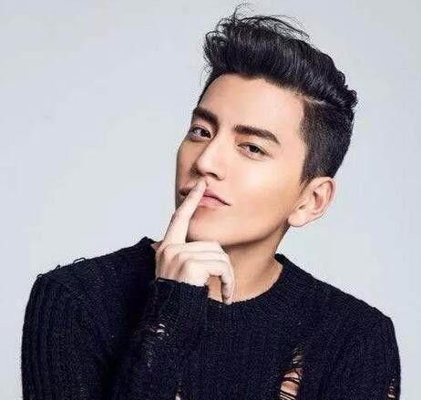 戴头巾的男人明星网红,揭秘明星网红的独特魅力