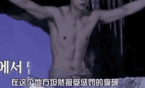 男明星网红腹肌照片高清,男明星网红高清腹肌照惊艳亮相