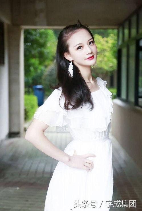 哪些明星网红在长沙直播,揭秘网红打卡地与热门话题”