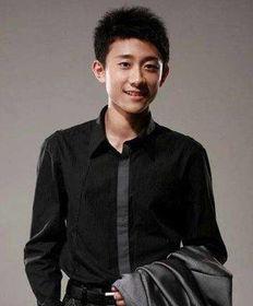 明星网红张一山,从童星到实力派演员的蜕变之路