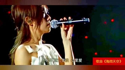 明星网红合唱凤凰传奇视频,网红齐聚，共唱凤凰传奇经典之作