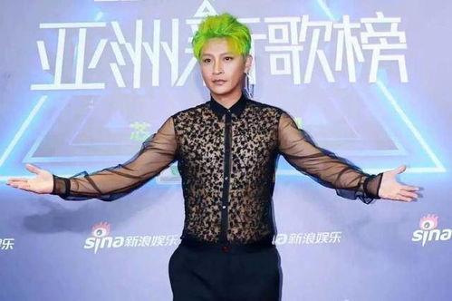 哪个明星网红染绿色头发,揭秘染绿头发的明星网红潮流”